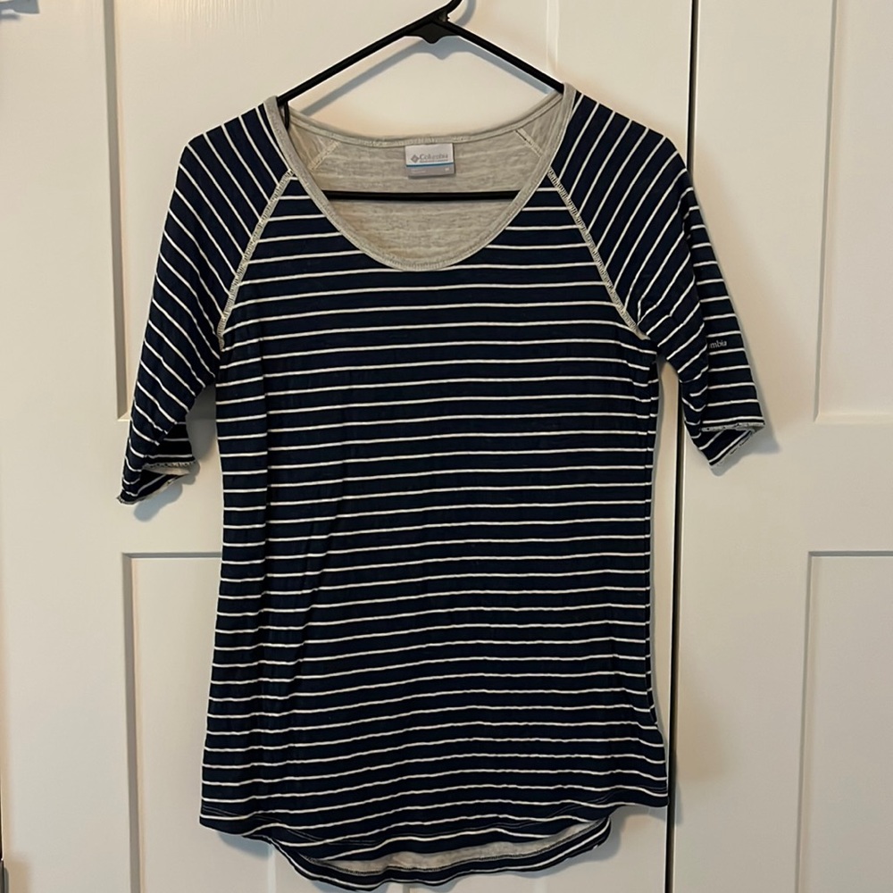 Columbia Shirt - Women’s Medium.